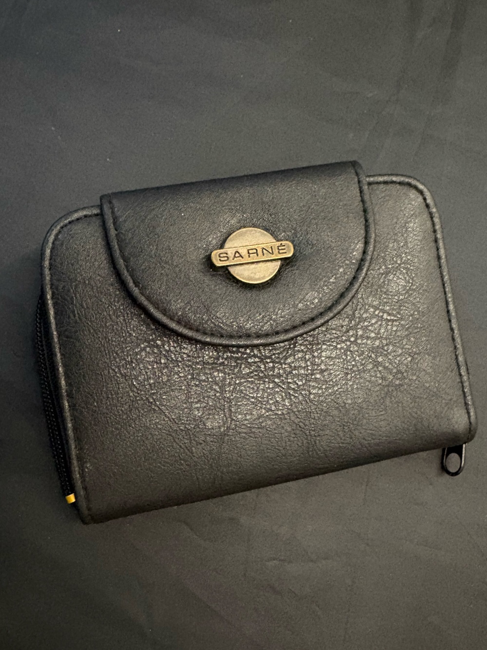 Vintage Black Unisex Bi-fold Wallet